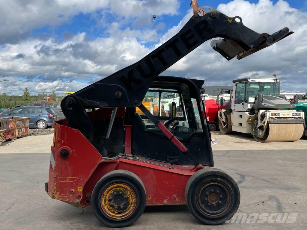 JCB R260 Carregadoras de direcção deslizante