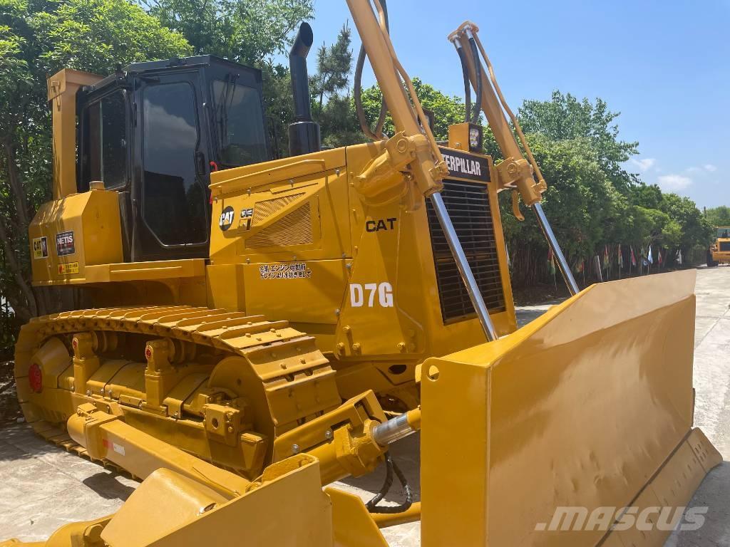CAT D7G2 Dozers - Tratores rastos