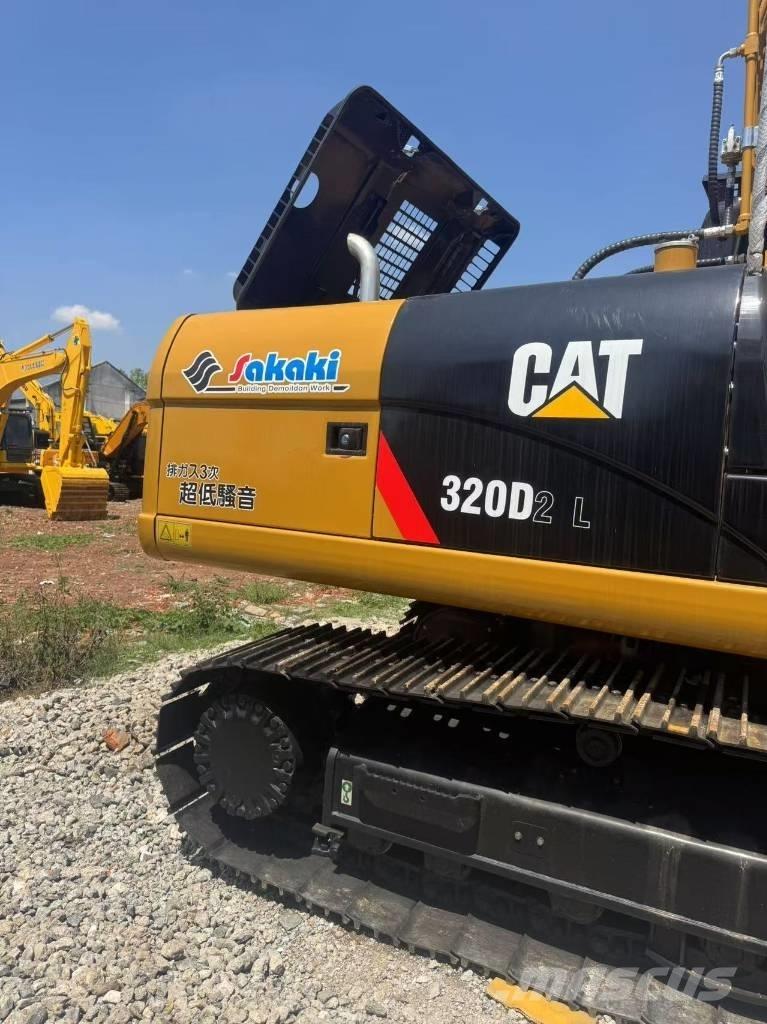 CAT 320D2 Escavadoras de rastos