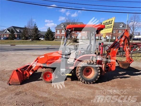 Kubota B26 Retroescavadoras