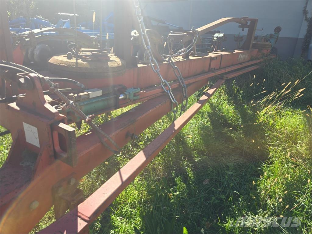 Kverneland BB 100 Arados