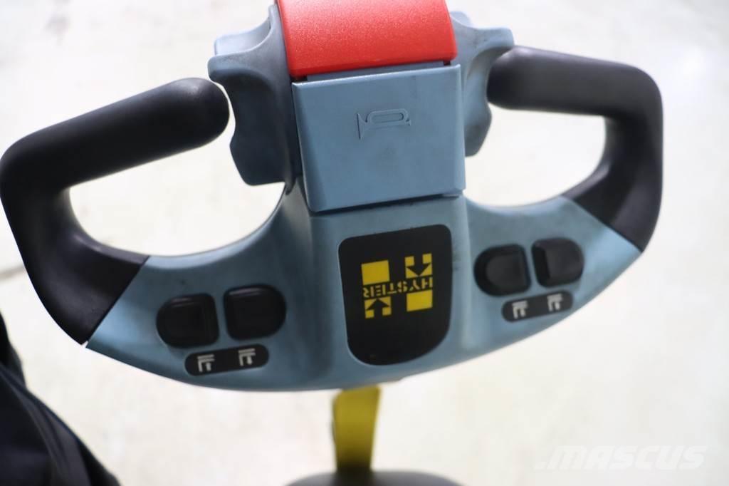 Hyster S1.2-4028 Empilhador para operador externo