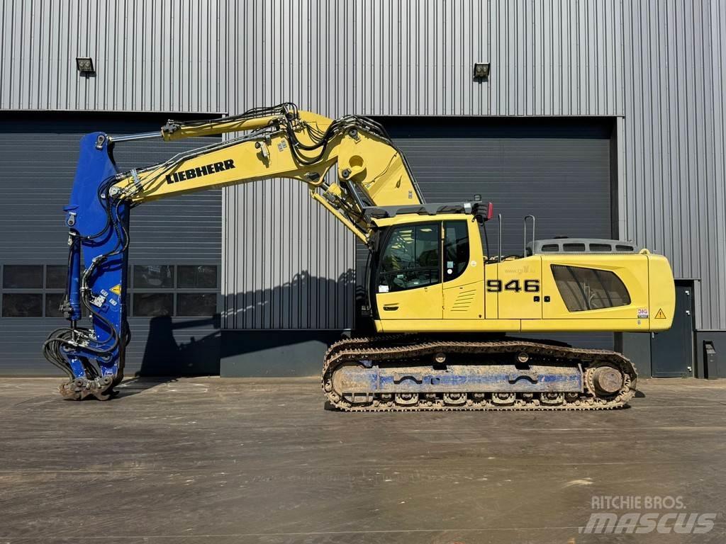 Liebherr R946 Escavadoras especiais