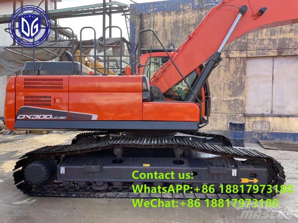 Doosan DX 300 LC Escavadoras de rastos