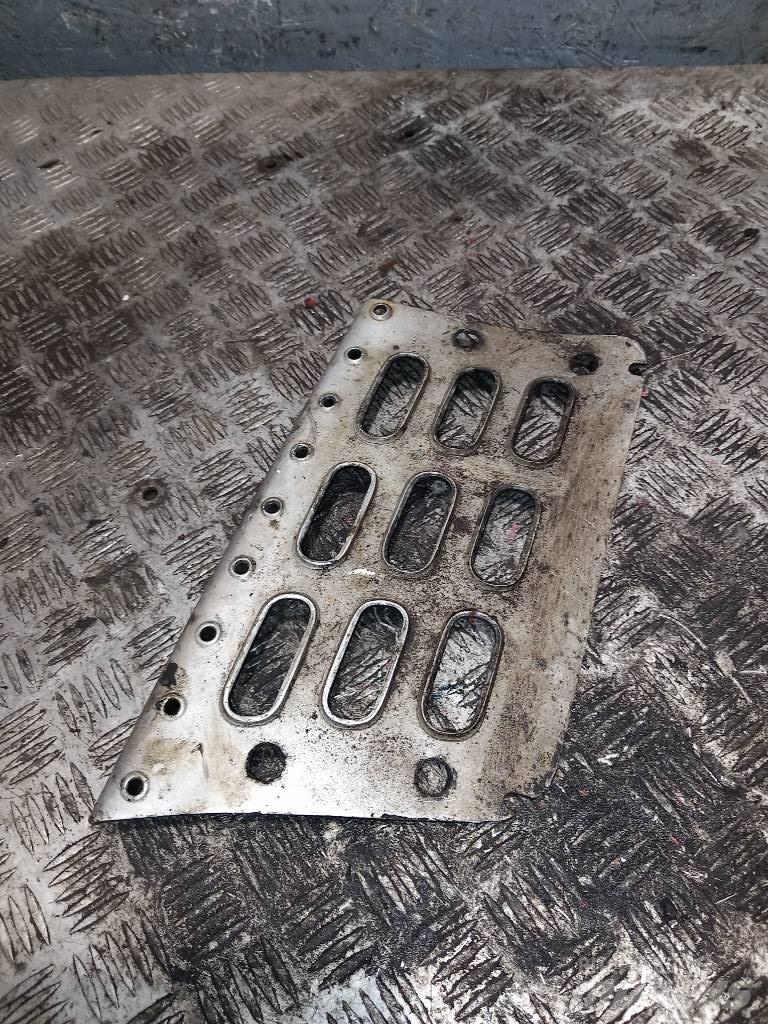 Volvo FH 12     20360788 Cabines e interior