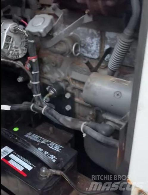 Shindaiwa DGK70 Geradores Diesel