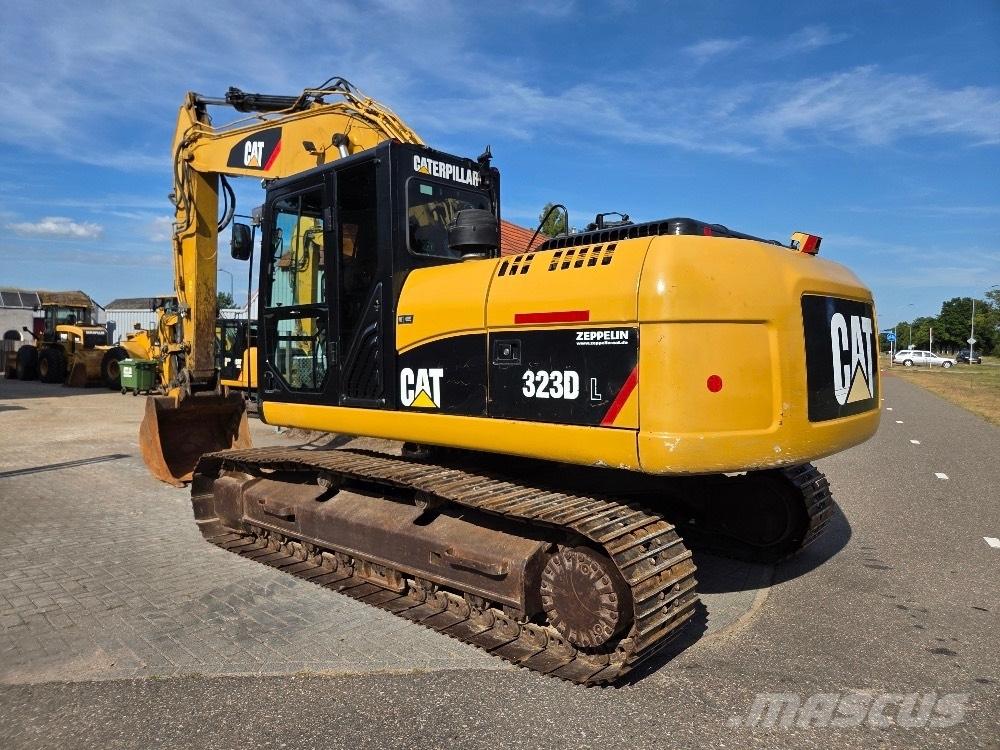 CAT 323DL Escavadoras de rastos