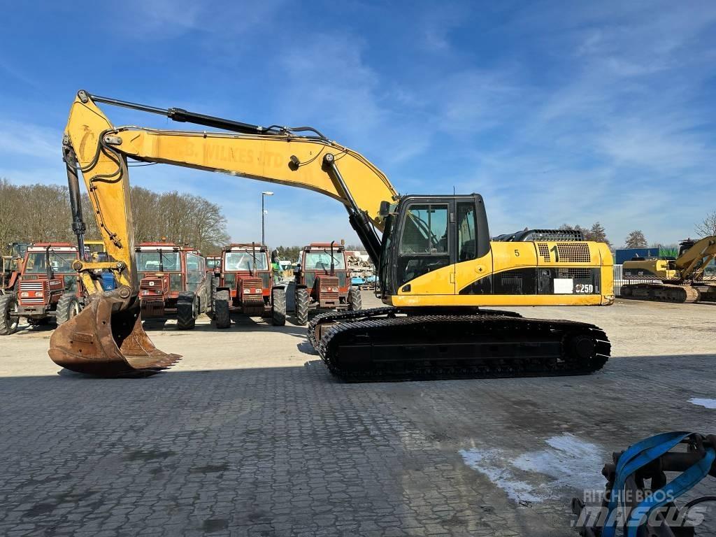 CAT 325DL Escavadoras de rastos