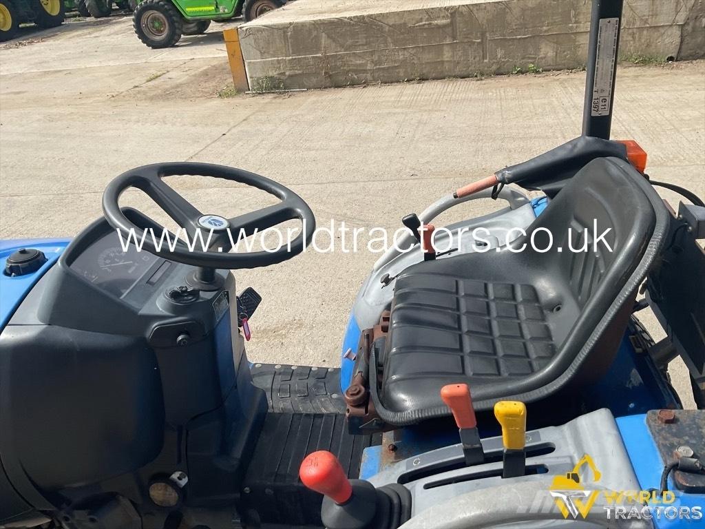 New Holland TC12 D Tratores Agrícolas usados
