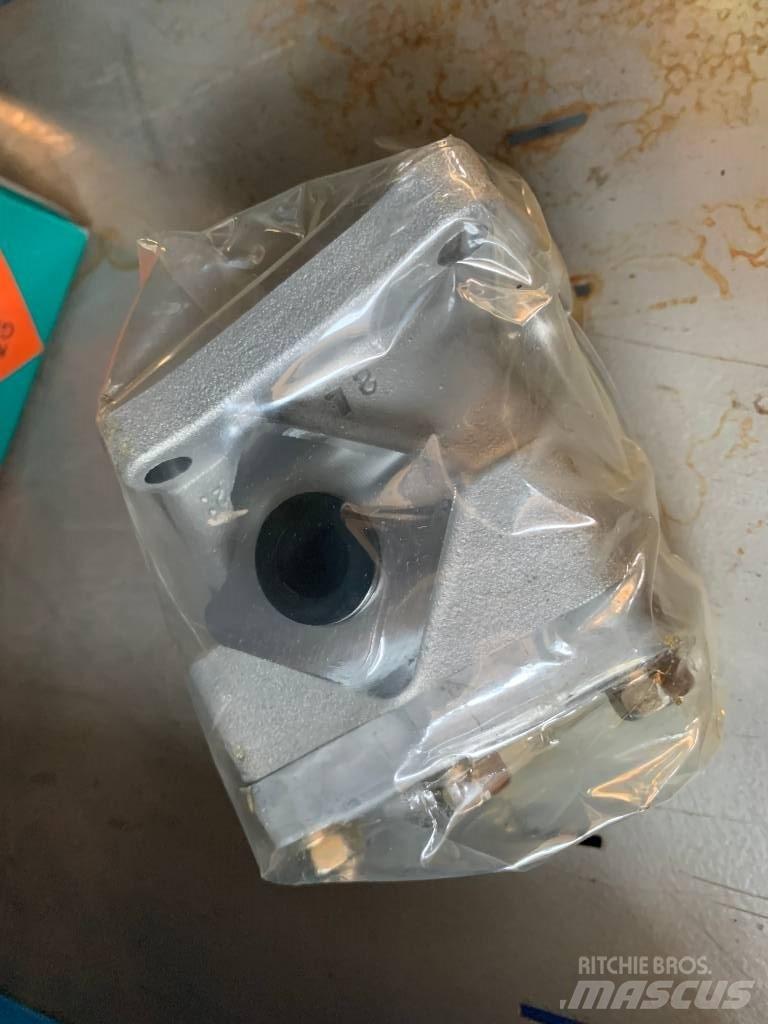 Kramer Pumpe Z600 Pás carregadoras de rodas