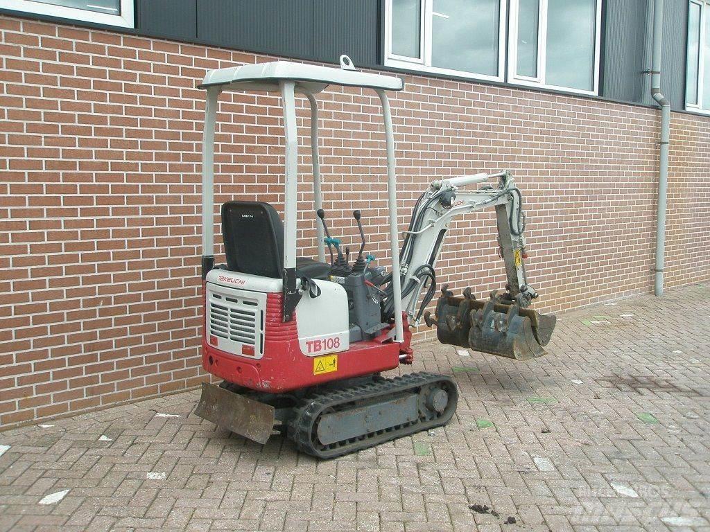 Takeuchi TB108 Mini Escavadoras <7t