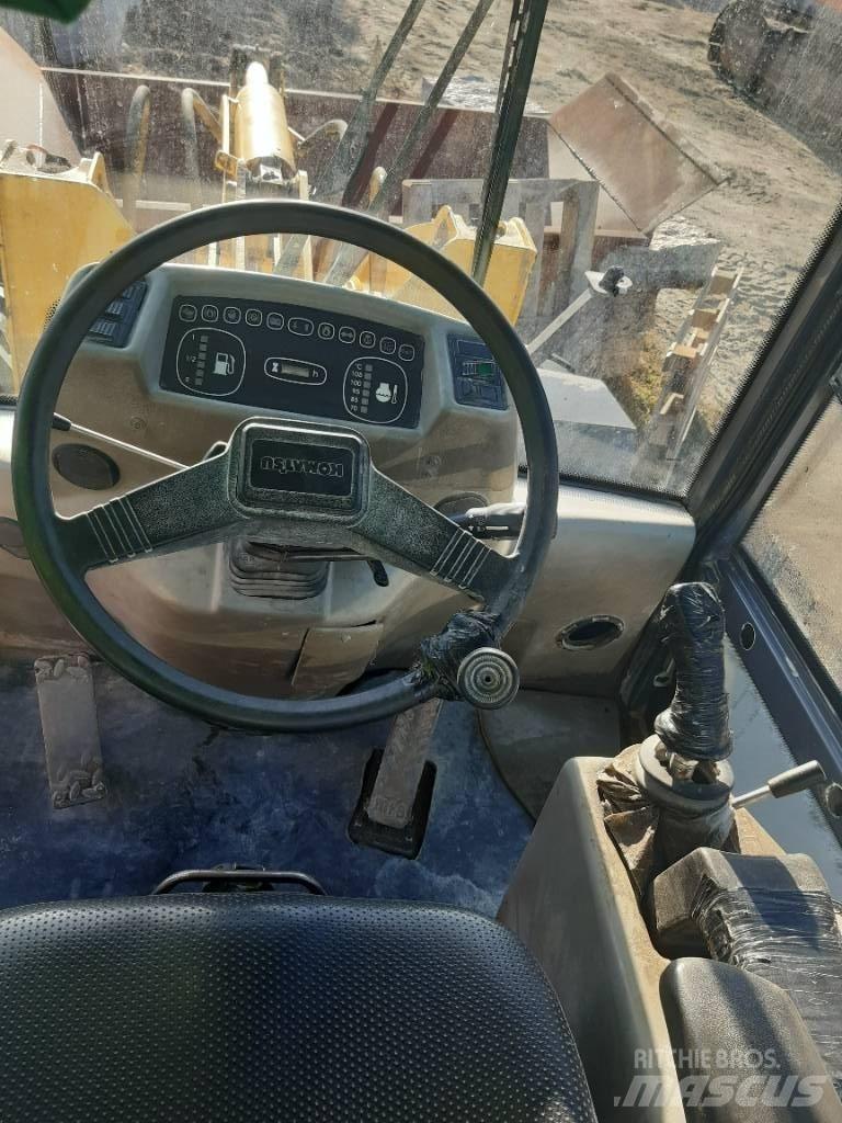 Komatsu WA95-3 Pás carregadoras de rodas
