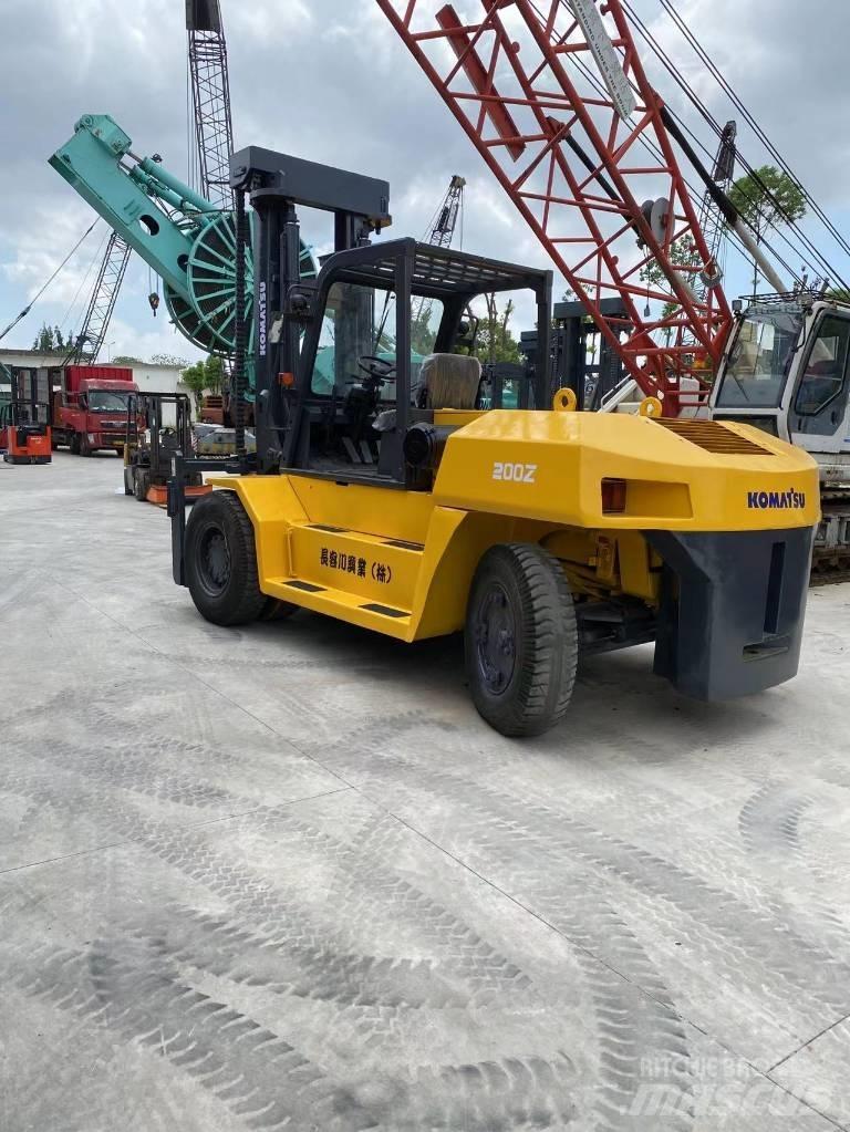 Komatsu FD 160 Empilhadores Diesel