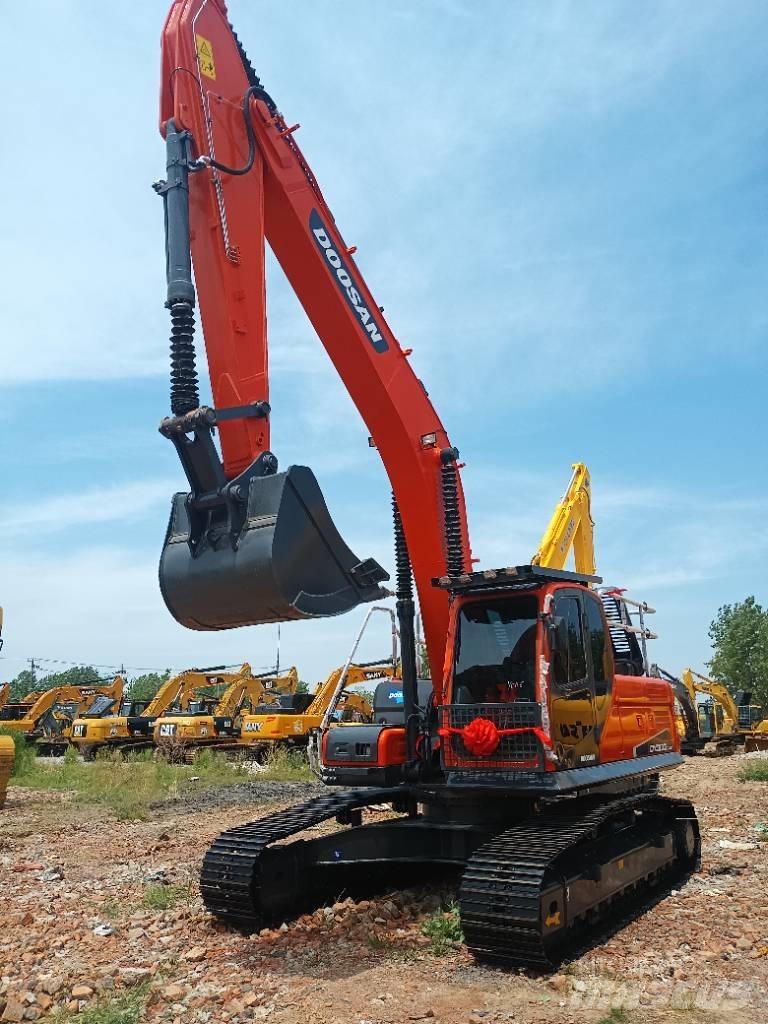 Doosan DX300LC Escavadoras de rastos