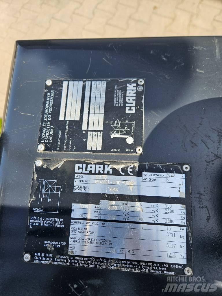 Clark EPX32i Empilhadores eléctricos