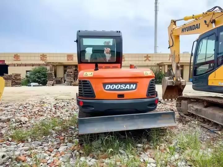 Doosan DX 60 Escavadoras de rastos