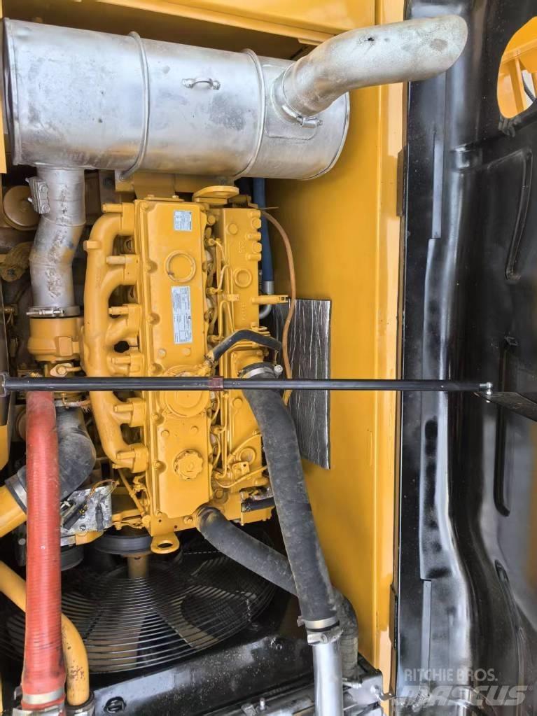  CATERPILLR 320d2 Escavadoras Midi 7t - 12t