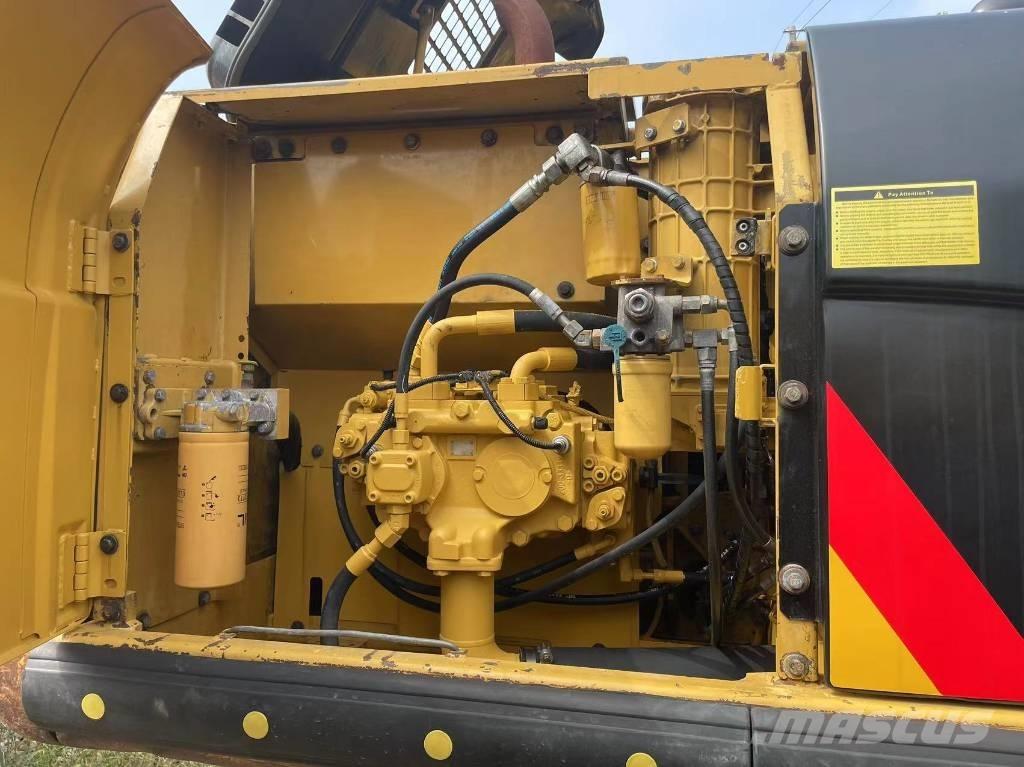 CAT 320d Escavadoras de rastos