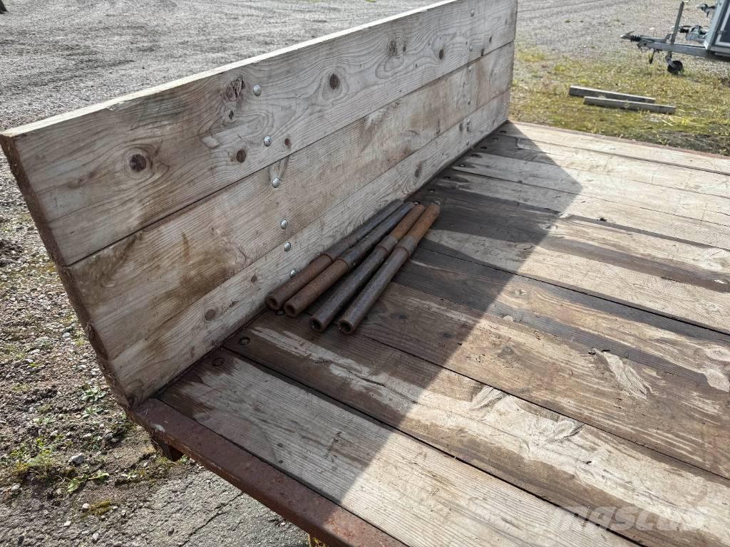  Skogskärra med flak Outros reboques agricolas