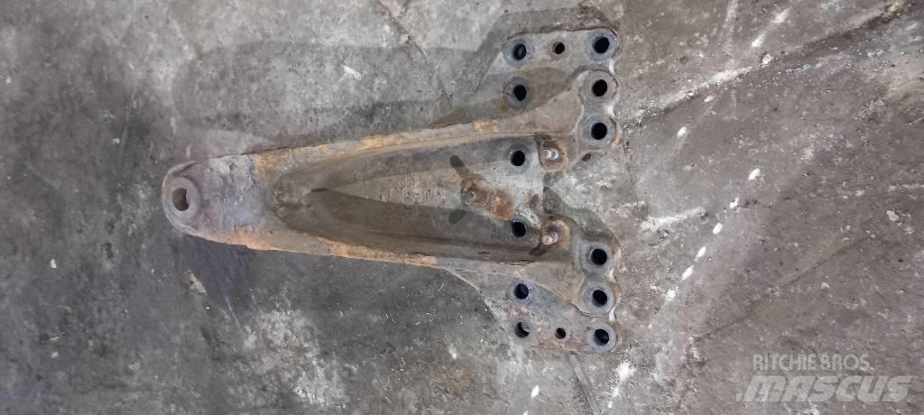 Scania G 400    1799573 Chassis e suspensões