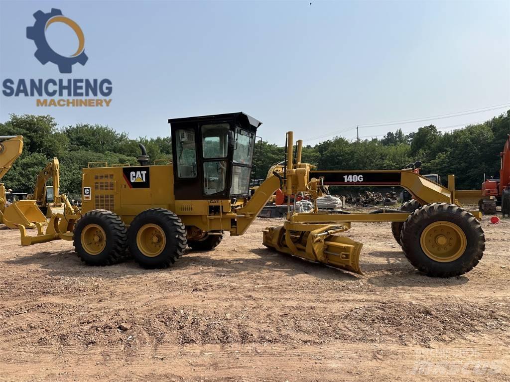 CAT 140 G Motoniveladoras