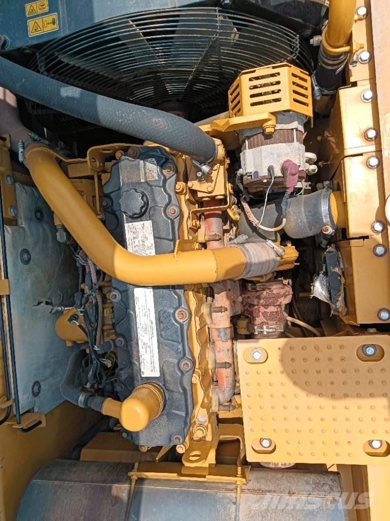 CAT 325 D Escavadoras de rastos