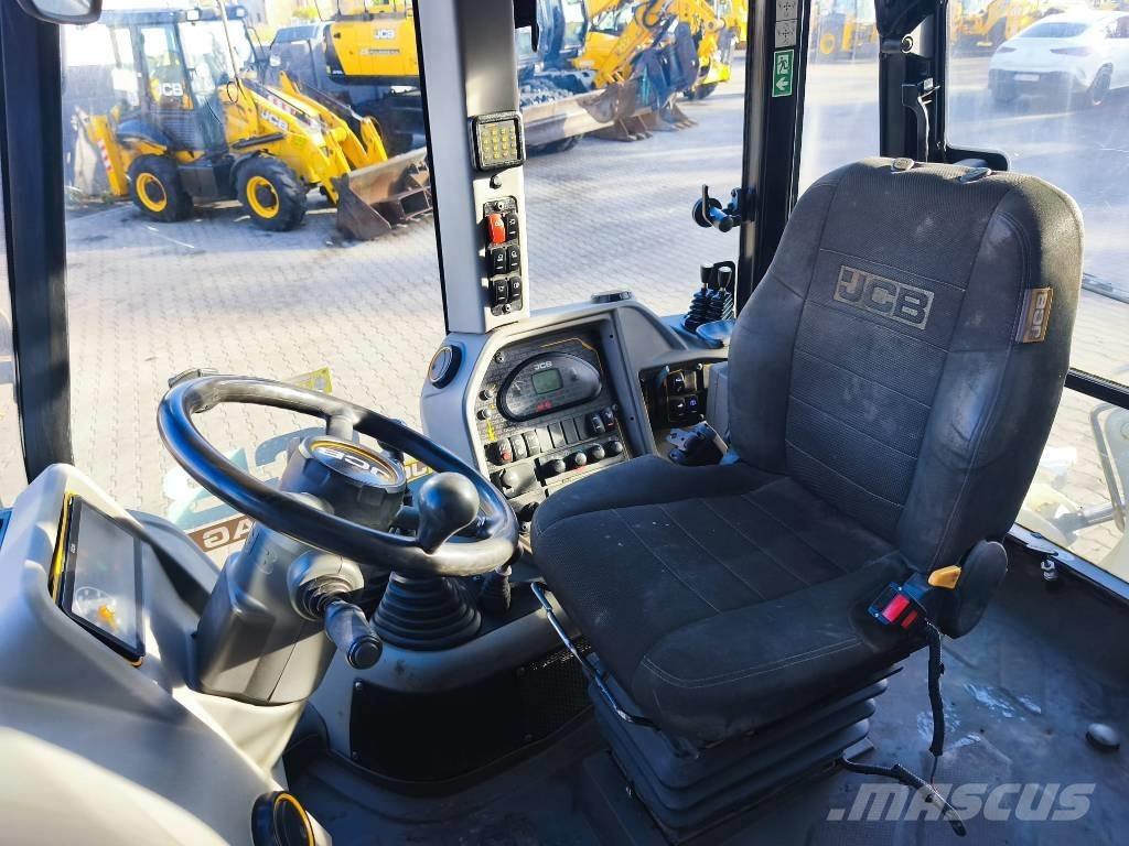 JCB 3CX Compact Retroescavadoras