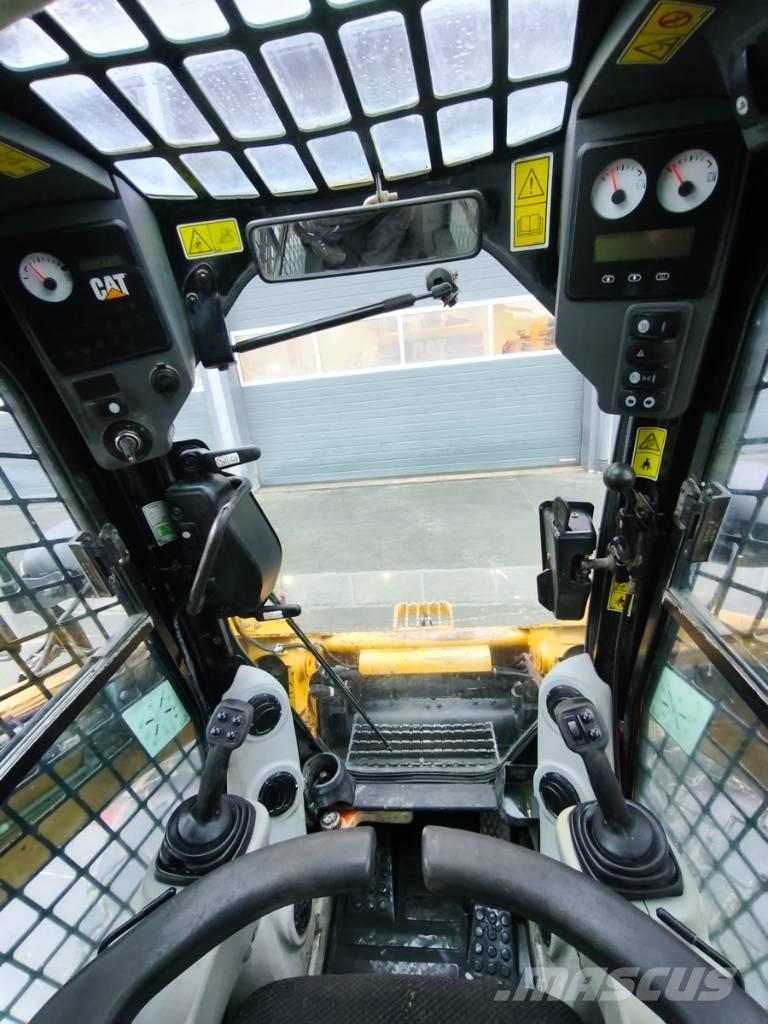 CAT 262 C Mini carregadoras