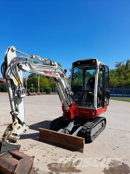 Takeuchi TB 230 Mini Escavadoras <7t