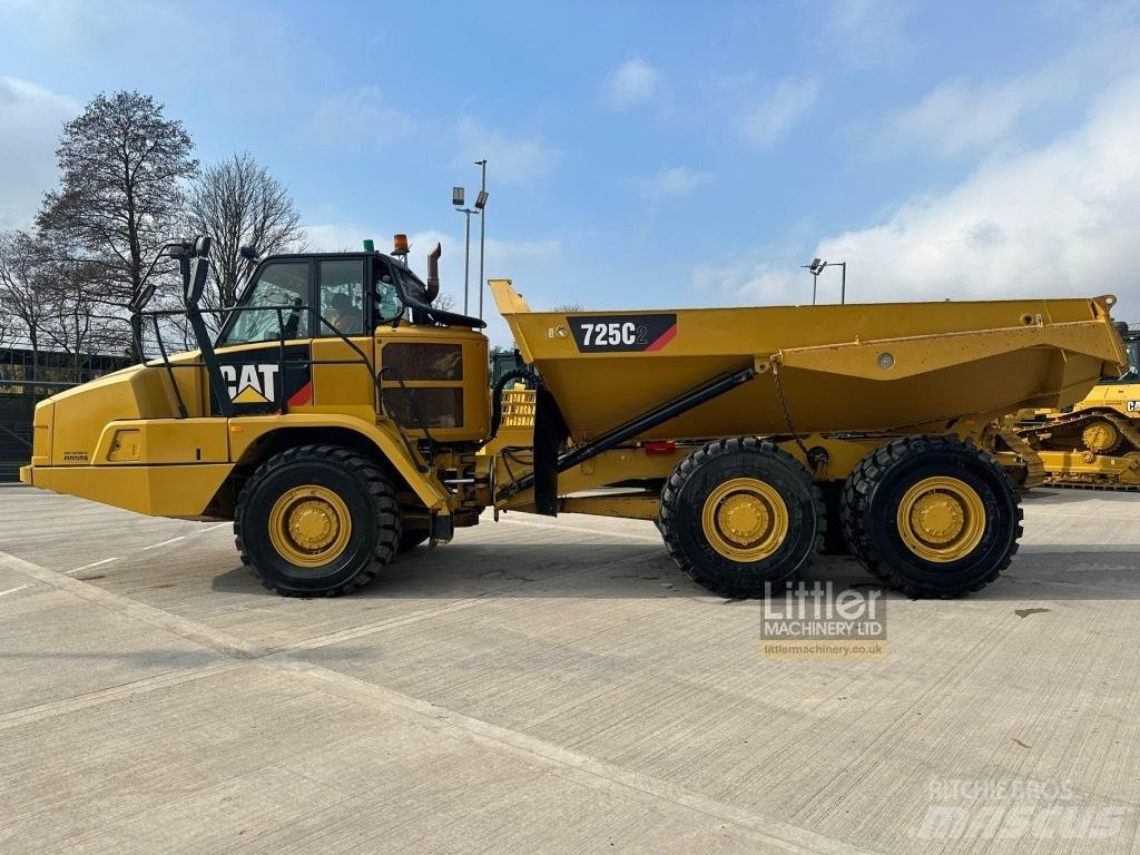 CAT 725C2 Camiões articulados