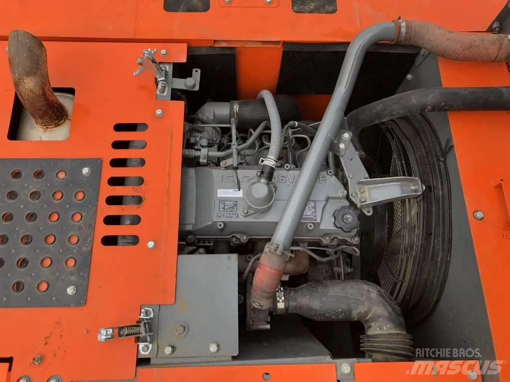 Hitachi 240 Escavadoras de rastos