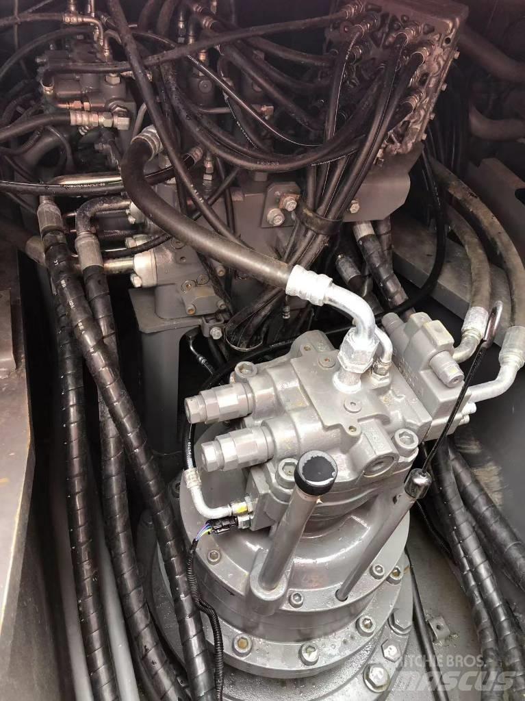 Hitachi 240 Escavadoras de rastos