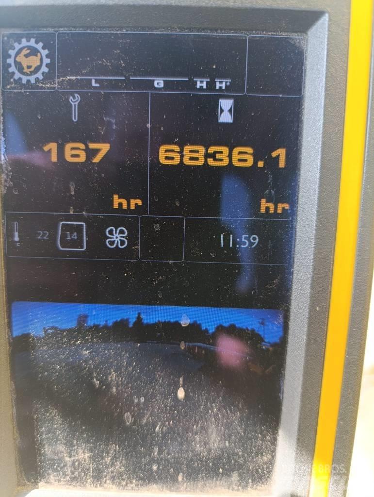 JCB JS 220 LC Escavadoras de rastos