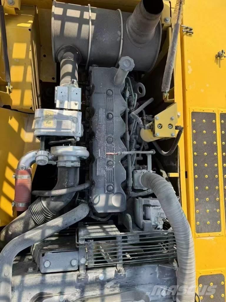 Komatsu 220-8 Escavadoras de rastos