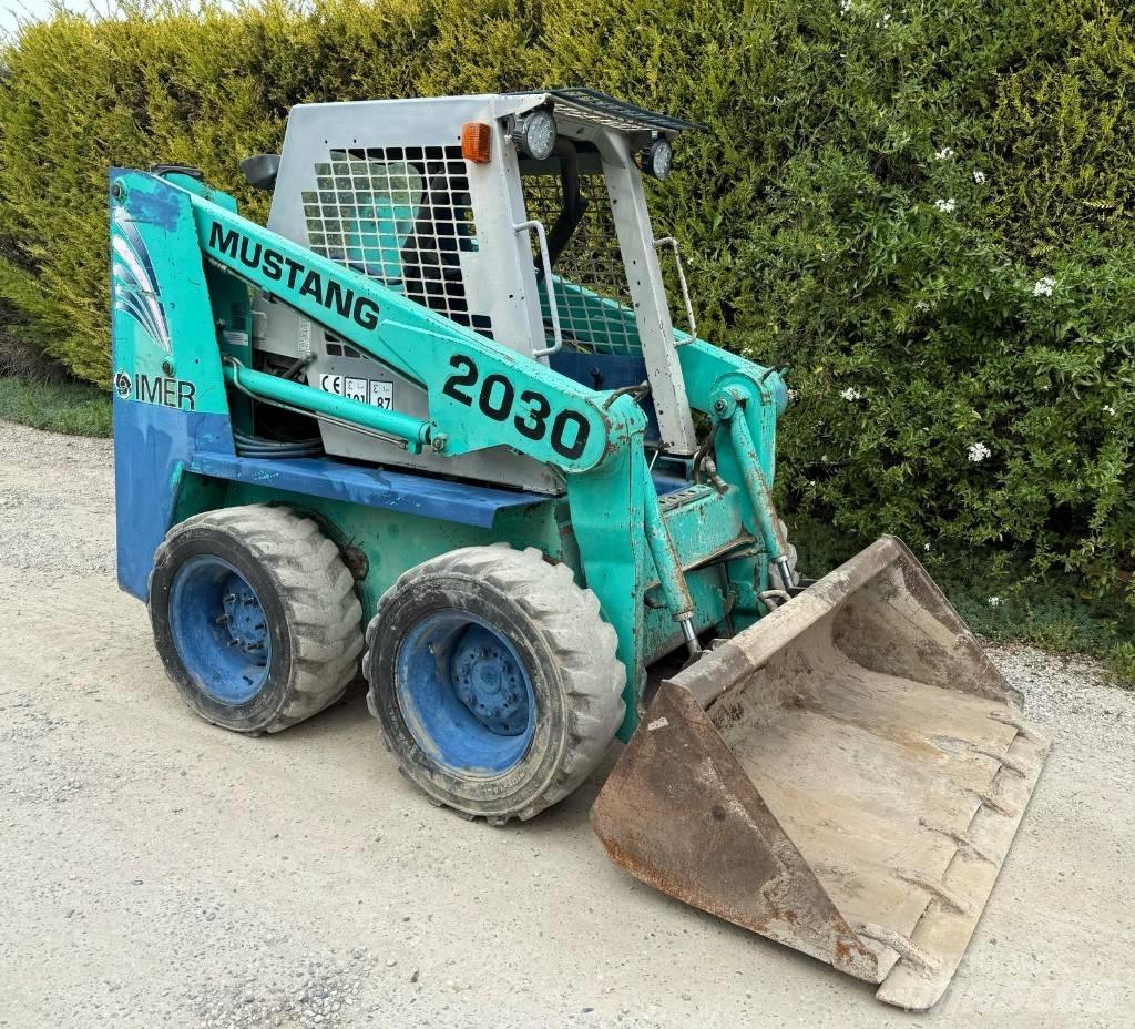 Gehl SL3825 Carregadoras de direcção deslizante