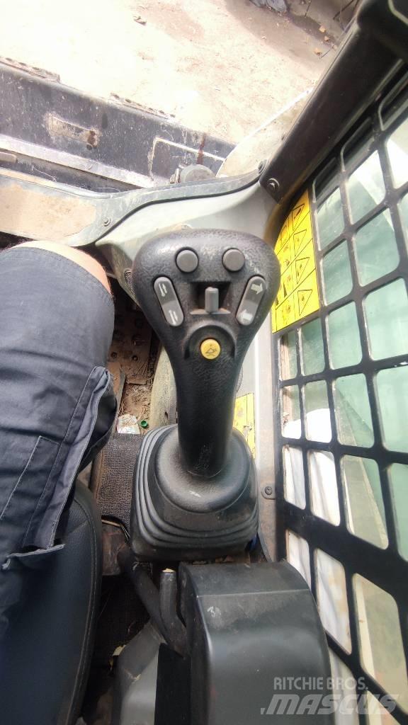 Bobcat T 770 Carregadoras de direcção deslizante