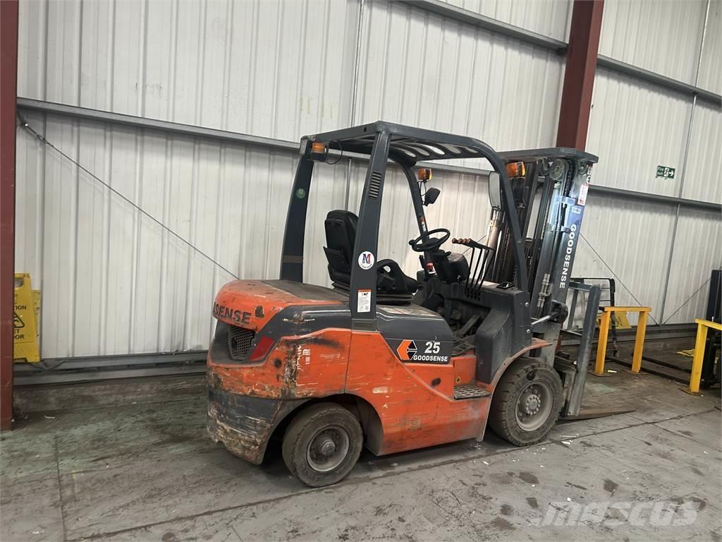  FD25 Empilhadores Diesel