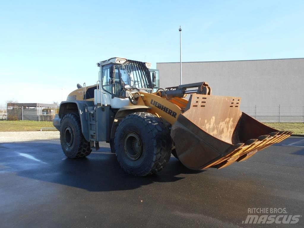Liebherr L 586 Pás carregadoras de rodas