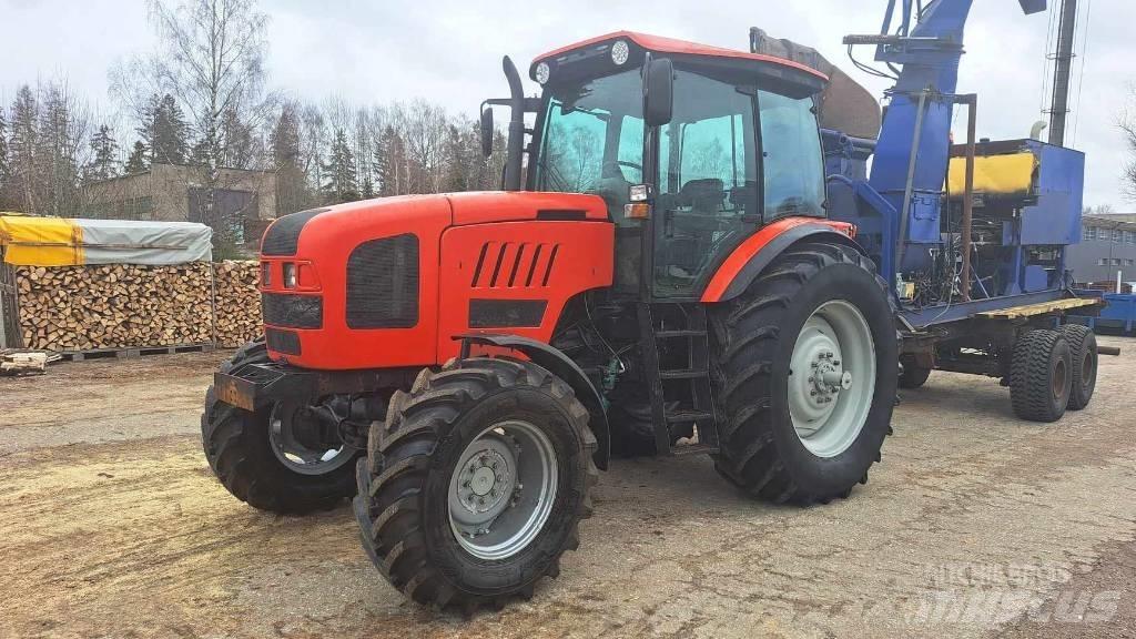MTZ 2022.3 Tratores Agrícolas usados