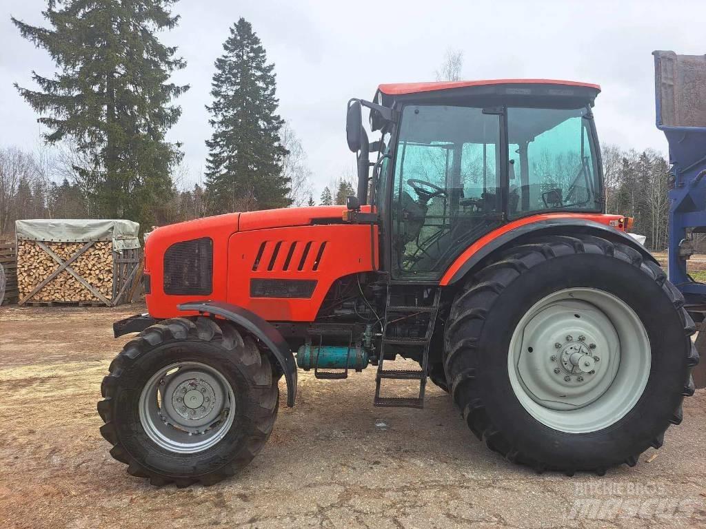 MTZ 2022.3 Tratores Agrícolas usados
