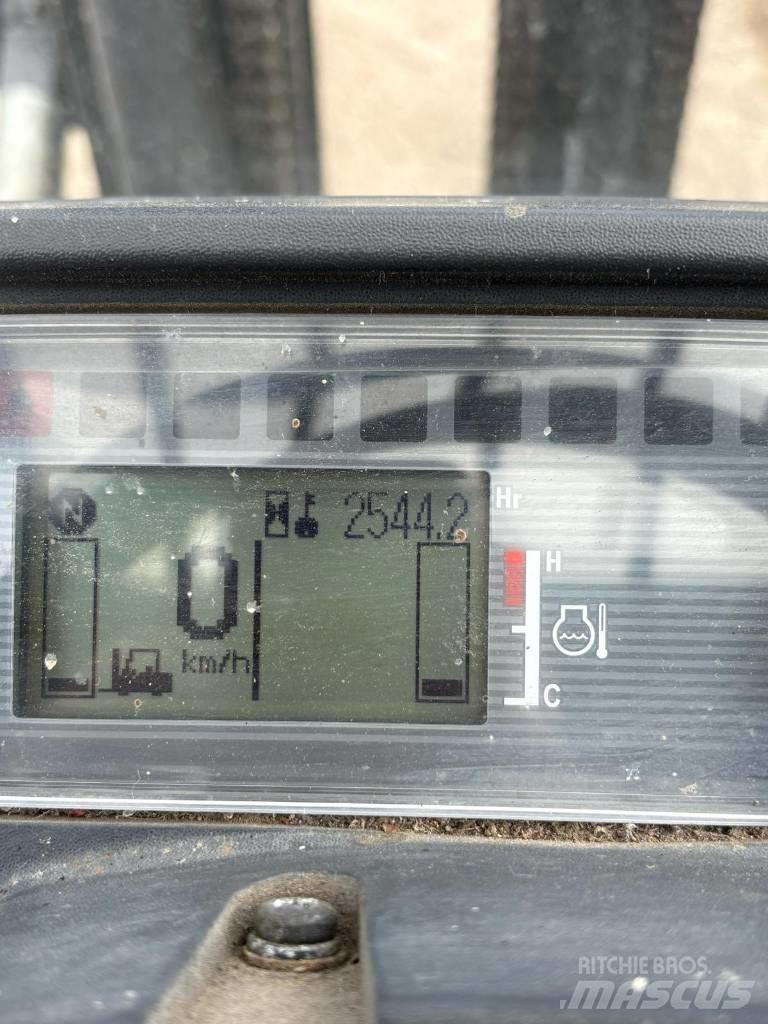 CAT DP 25 NT Empilhadores Diesel