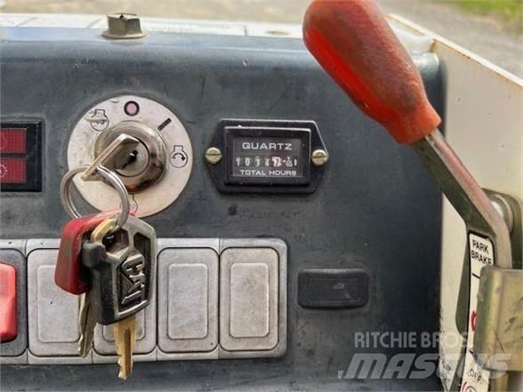 Bobcat MT55 Carregadoras de direcção deslizante