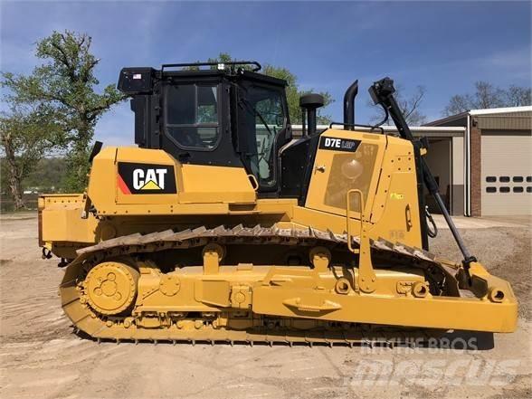 CAT D7E LGP Dozers - Tratores rastos