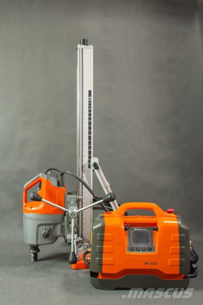 Husqvarna DM650 PP65 Construção - Outros

