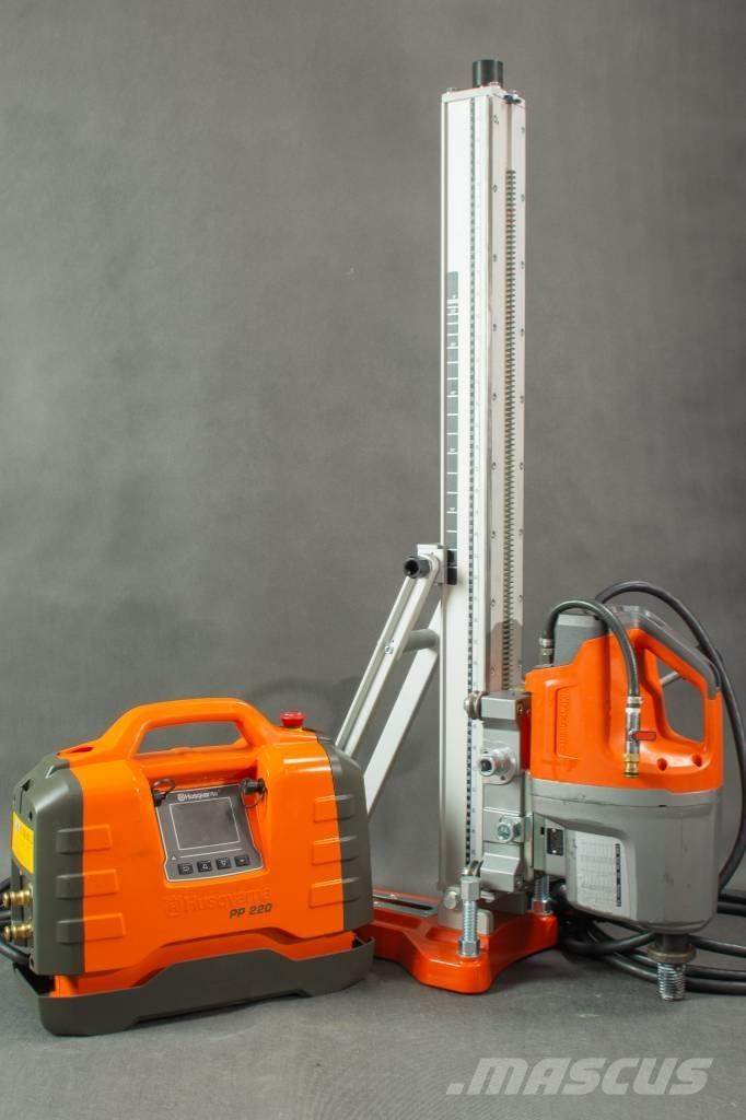 Husqvarna DM650 PP65 Construção - Outros
