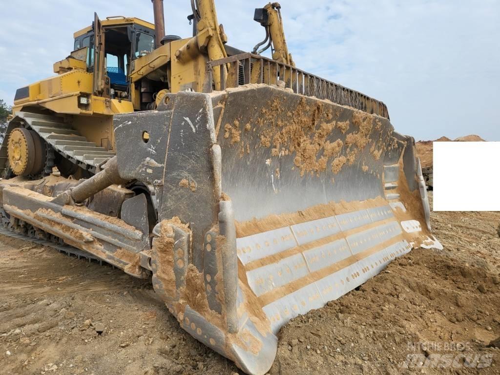 CAT D11N Dozers - Tratores rastos
