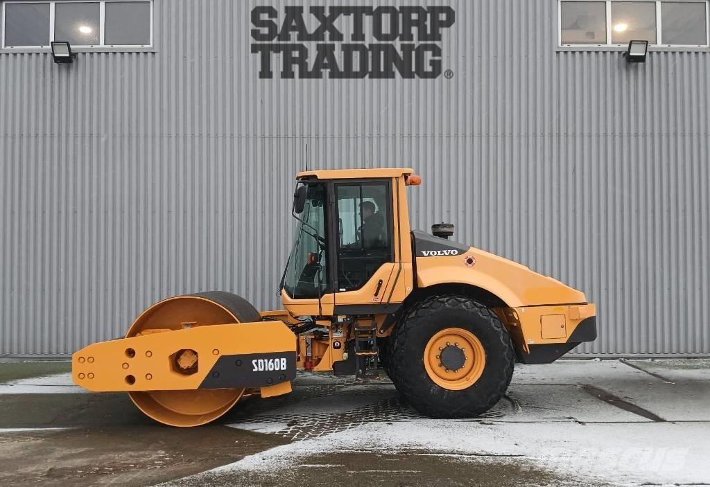 Volvo SD160 B, Vält Cilindros Compactadores de pneus