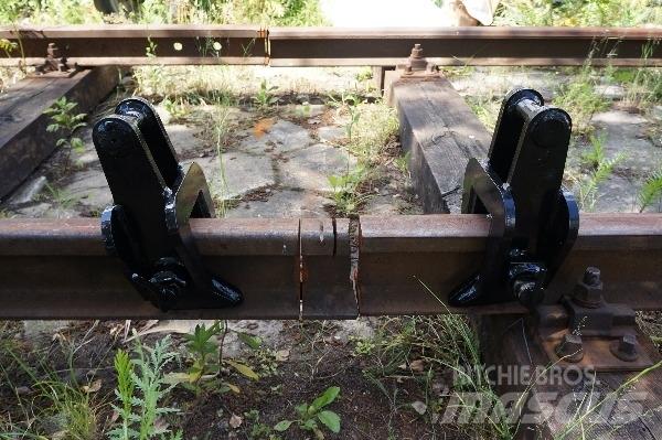  Rail carrying tongs Equipamento de Construção de Linha Férrea