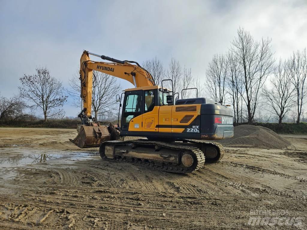 Hyundai HX 220 L Escavadoras de rastos