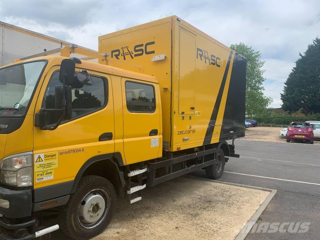 Mitsubishi Canter Equipamento de Construção de Linha Férrea